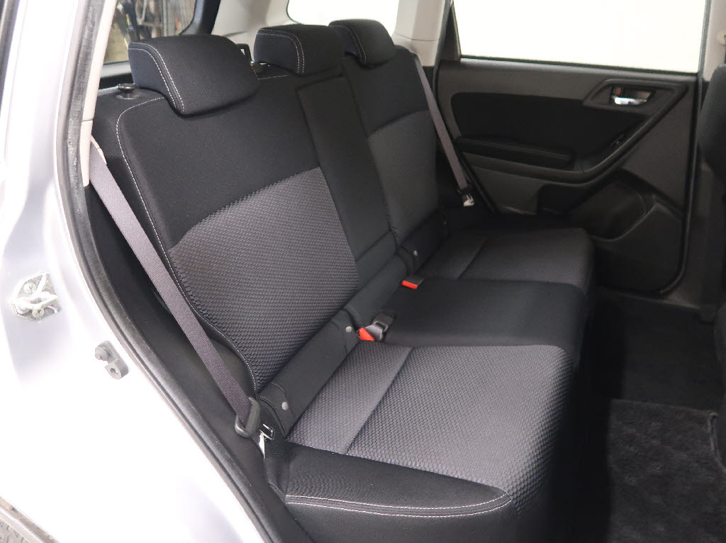 スバル フォレスター 2.0i-Lｱｲｻｲﾄ 4WD