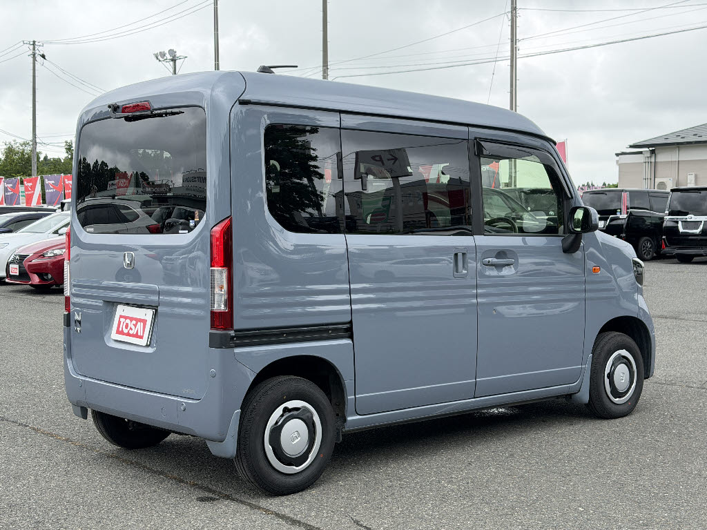ホンダ Ｎ－ＶＡＮ ﾌｧﾝﾀｰﾎﾞ 4WD