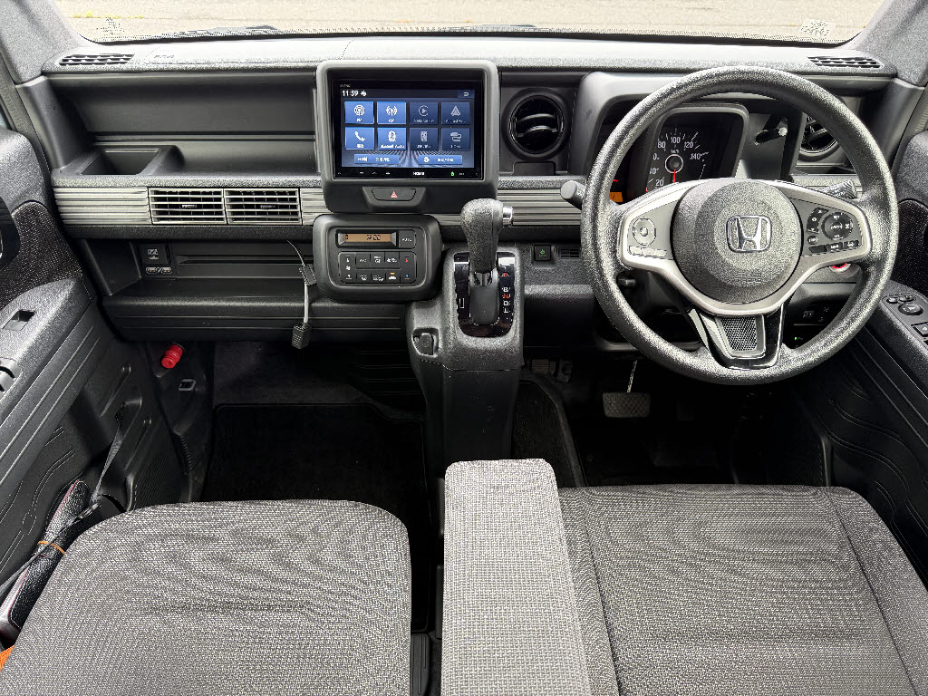 ホンダ Ｎ－ＶＡＮ ﾌｧﾝﾀｰﾎﾞ 4WD