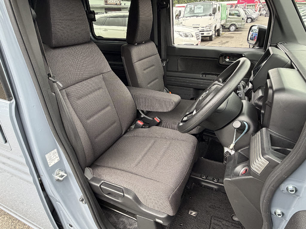 ホンダ Ｎ－ＶＡＮ ﾌｧﾝﾀｰﾎﾞ 4WD