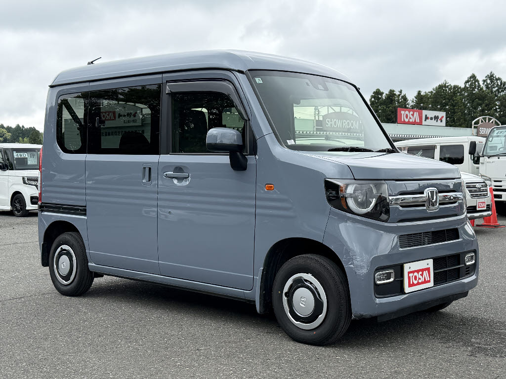 ホンダ Ｎ－ＶＡＮ ﾌｧﾝﾀｰﾎﾞ 4WD