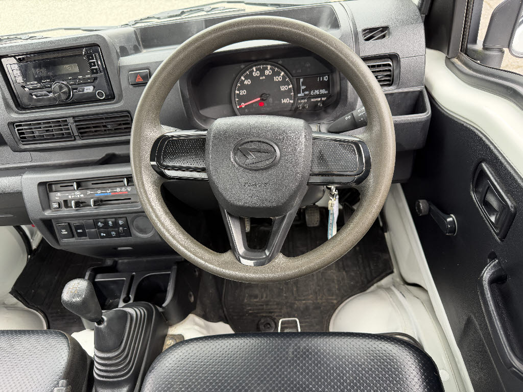 ダイハツ ハイゼットＴ 4WD ｽﾀﾝﾀﾞｰﾄﾞ