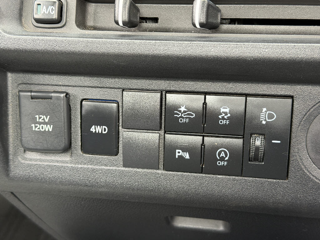 ダイハツ ハイゼットＴ 4WD ｽﾀﾝﾀﾞｰﾄﾞ