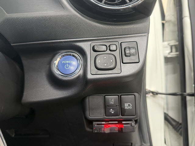 トヨタ アクア Ｇ