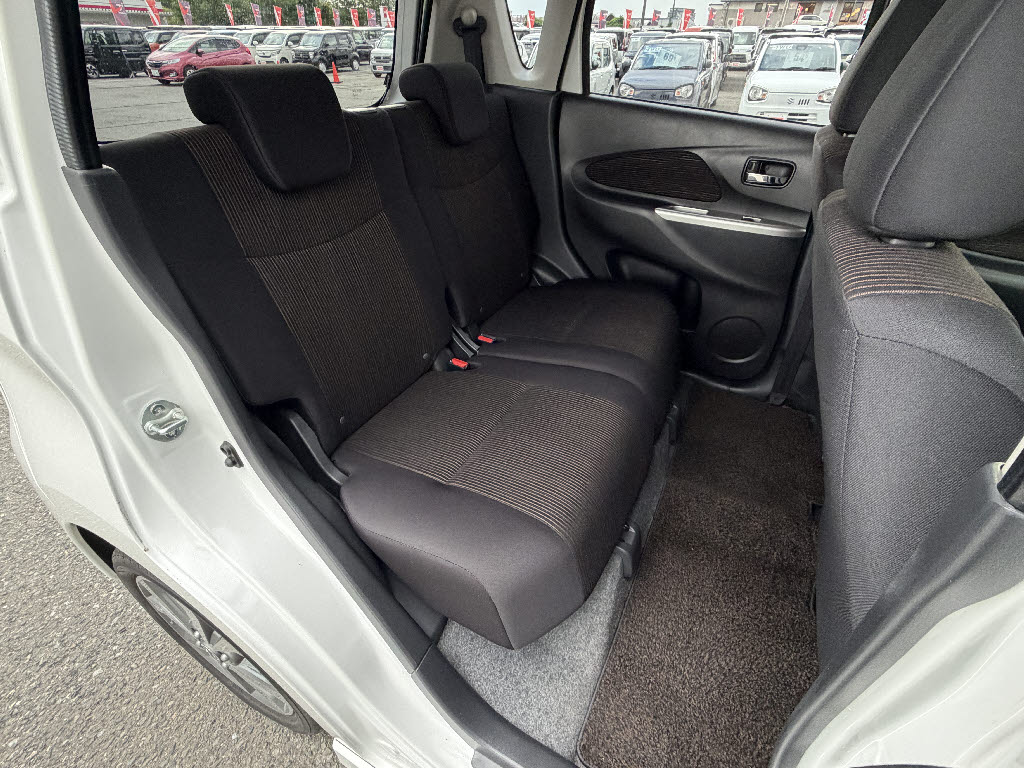ニッサン デイズ ﾊｲｳｪｲｽﾀｰGﾀｰﾎﾞ A車