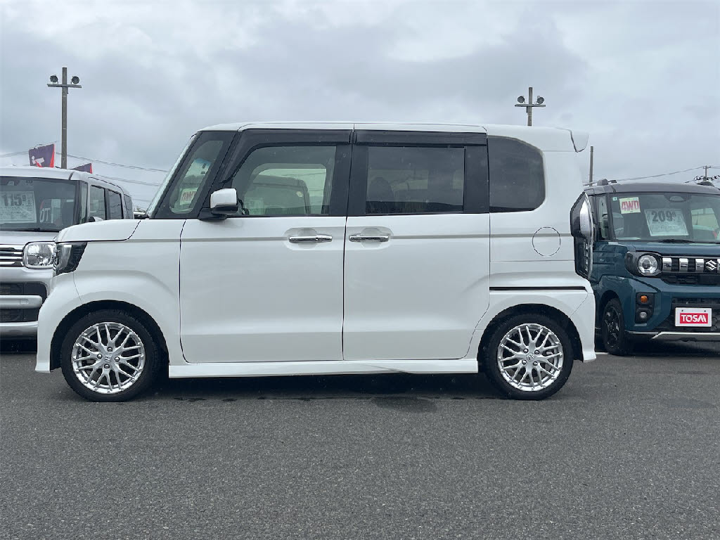 ホンダ Ｎ　ＢＯＸカスタム EX･ﾀｰﾎﾞ