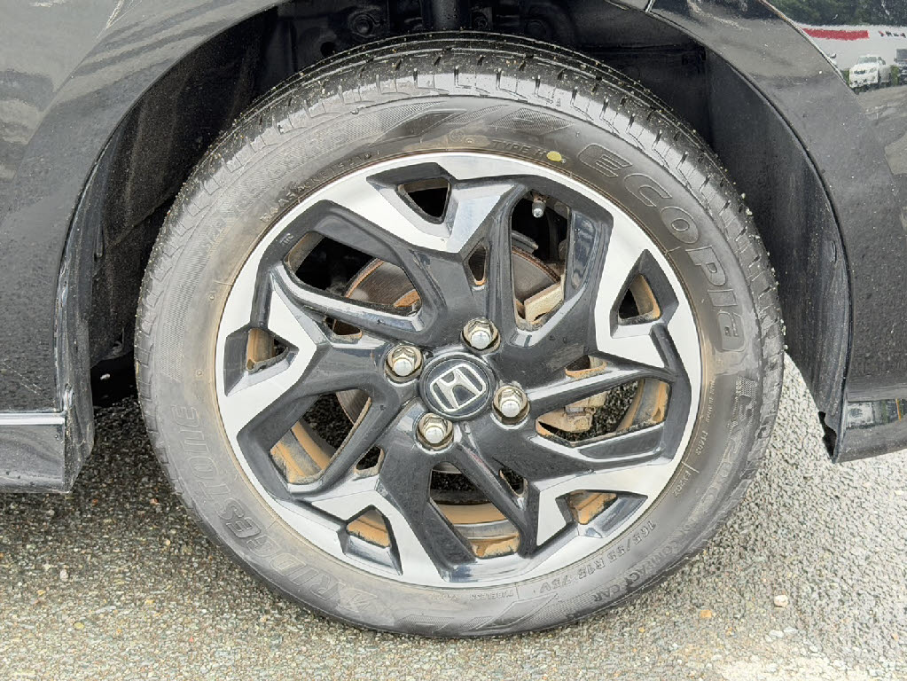 ホンダ Ｎ　ＢＯＸカスタム G・Lﾎﾝﾀﾞｾﾝｼﾝｸﾞ 4WD