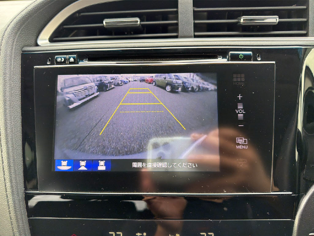 ホンダ シャトル ハイブリッドZ 4WD