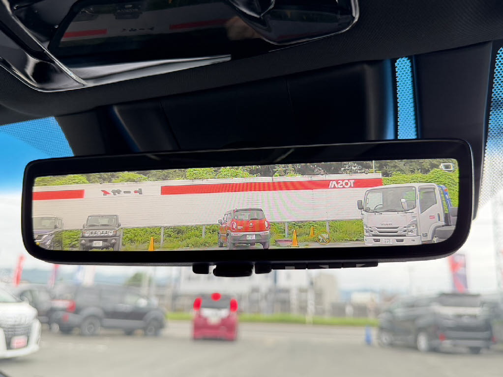 トヨタ ﾊﾘｱｰ ﾊｲﾌﾞﾘｯﾄﾞ Z 4WD