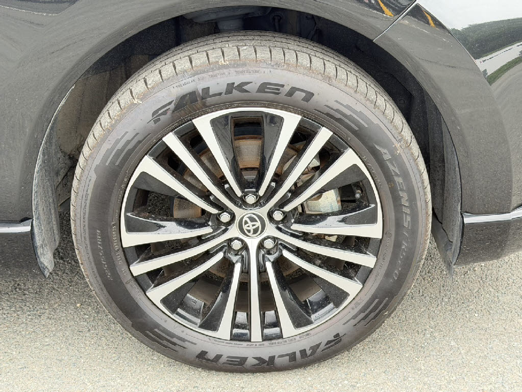 トヨタ ﾊﾘｱｰ ﾊｲﾌﾞﾘｯﾄﾞ Z 4WD