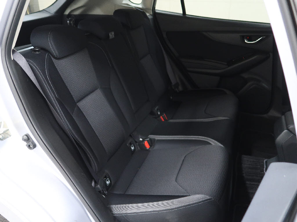 スバル インプレッサスポーツ 2.0i-Lｱｲｻｲﾄ 4WD