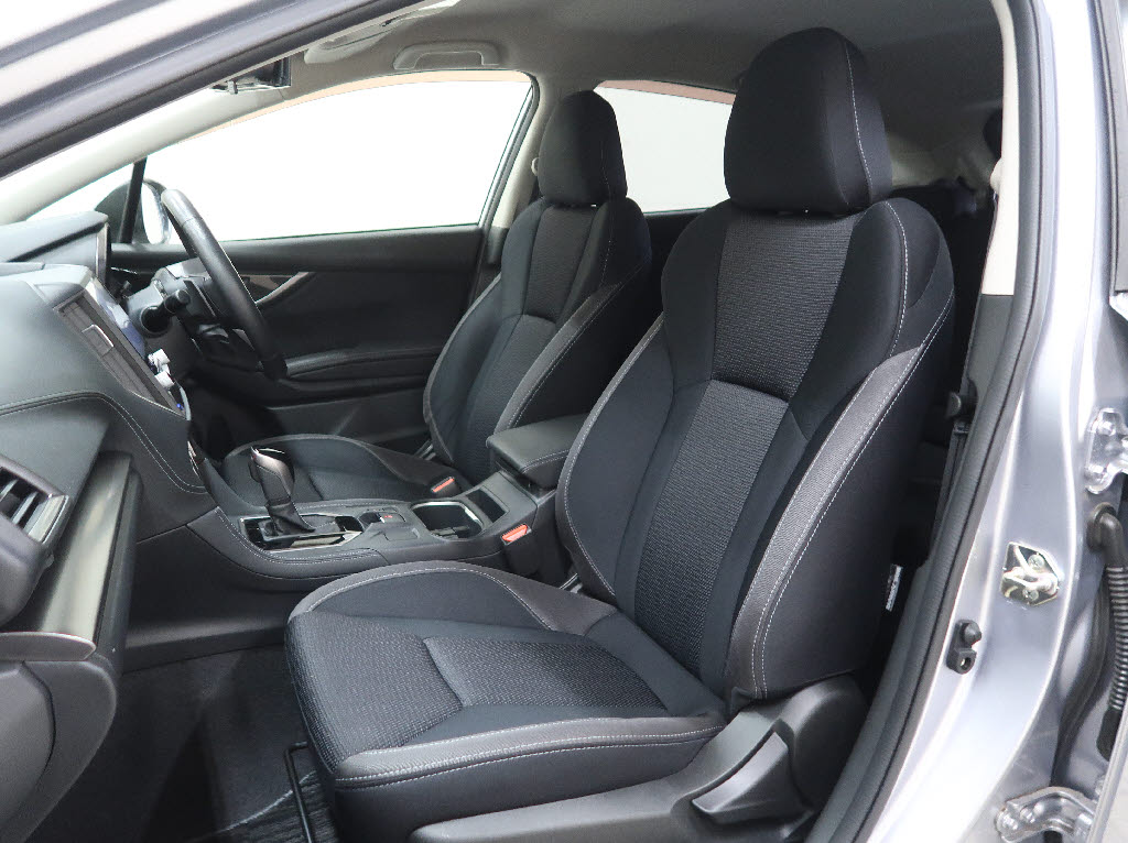 スバル インプレッサスポーツ 2.0i-Lｱｲｻｲﾄ 4WD