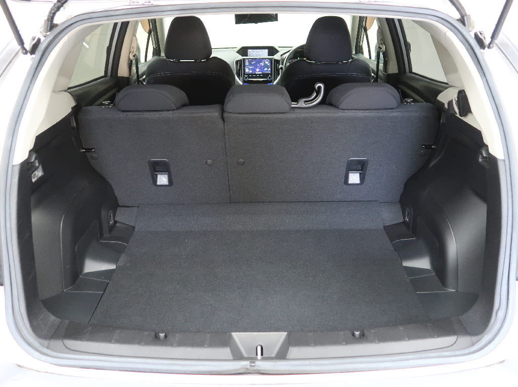 スバル インプレッサスポーツ 2.0i-Lｱｲｻｲﾄ 4WD