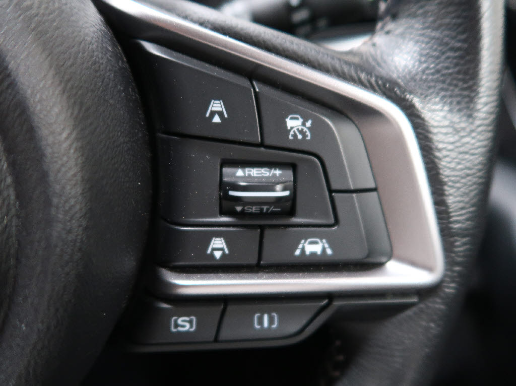 スバル インプレッサスポーツ 2.0i-Lｱｲｻｲﾄ 4WD