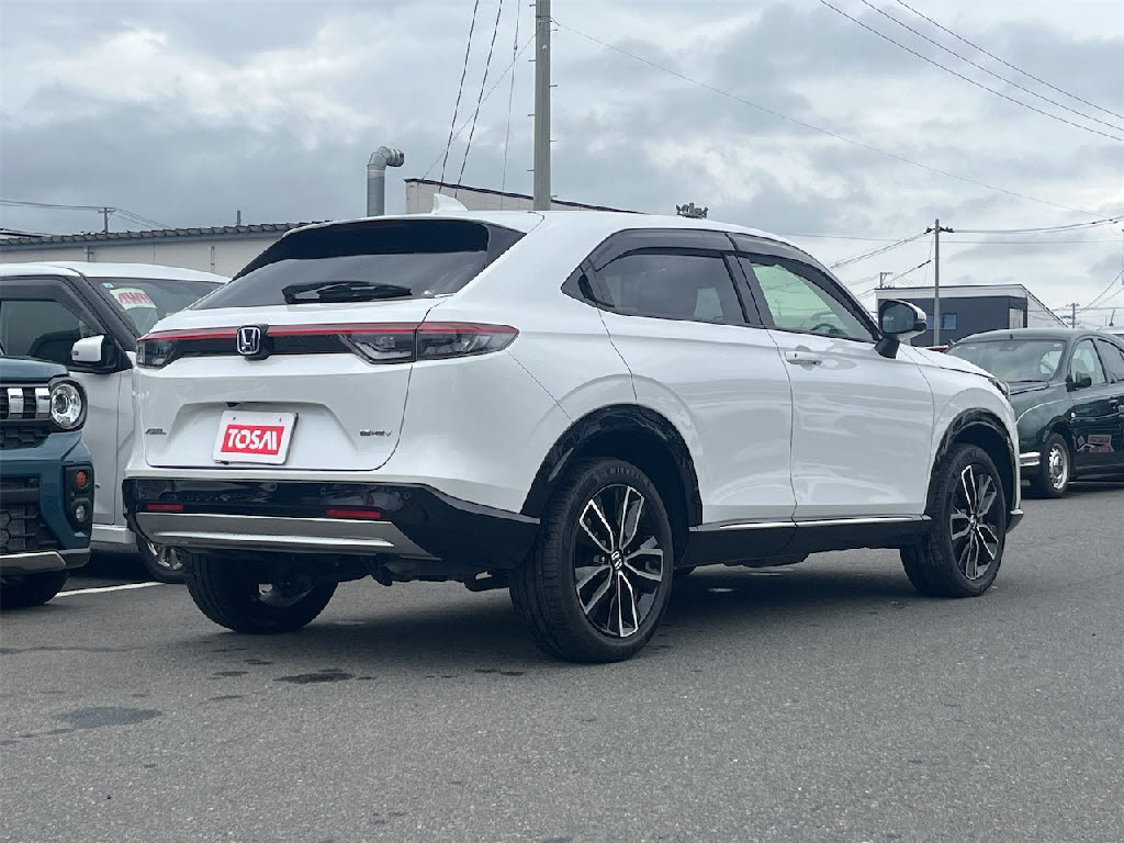 ホンダ ヴェゼルＨＶ ﾊｲﾌﾞﾘｯﾄﾞE:HEV Z 4WD