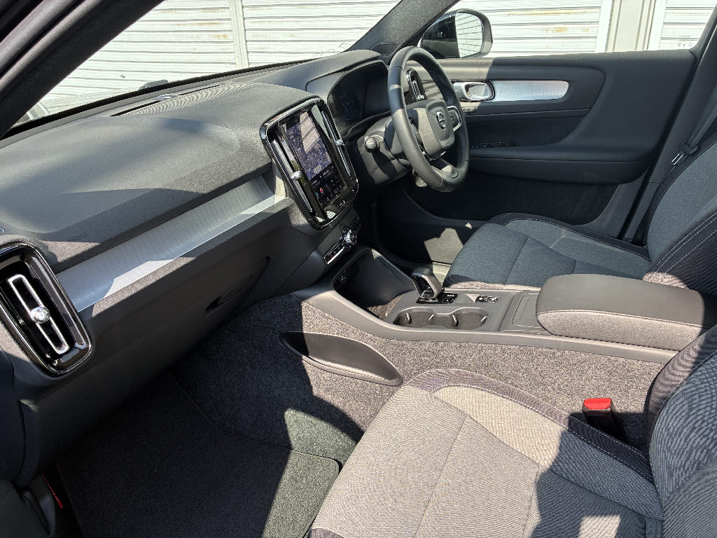 ボルボ ボルボ ＸＣ４０ プラスB3