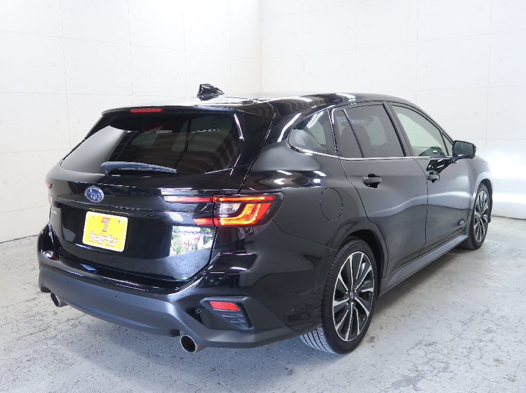 スバル レヴォーグ STIスポーツ EX 4WD