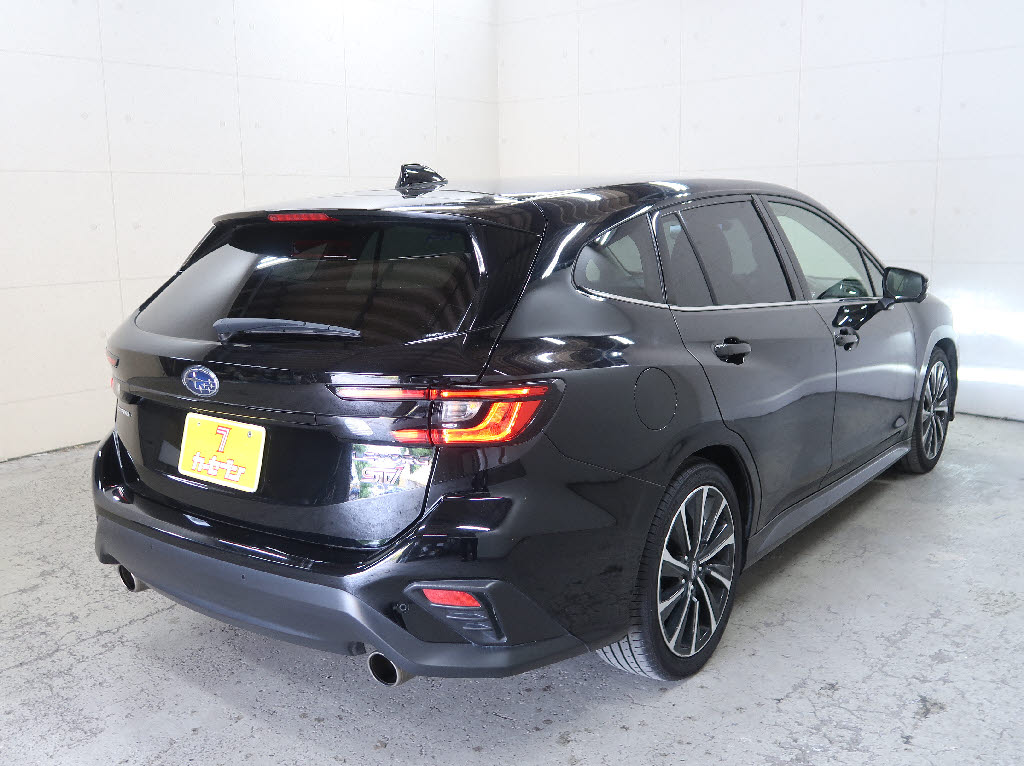 スバル レヴォーグ STIスポーツ EX 4WD