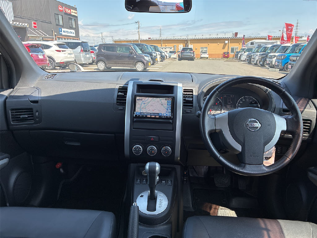 ニッサン エクストレイル 20Xt