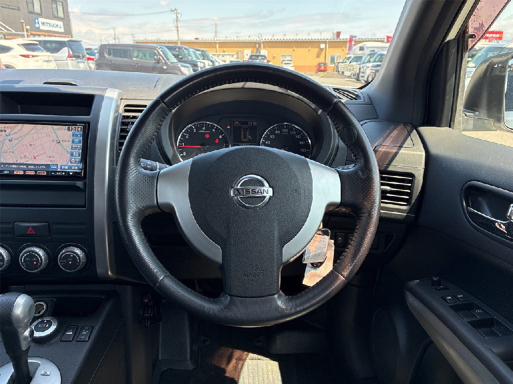 ニッサン エクストレイル 20Xt