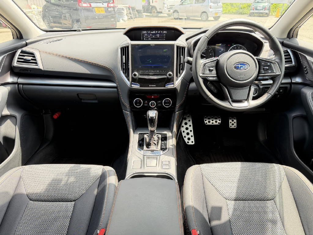 スバル ＸＶ XV 2.0e-Sｱｲｻｲﾄｺｱﾃｸﾉﾛｼﾞｰ 4WD