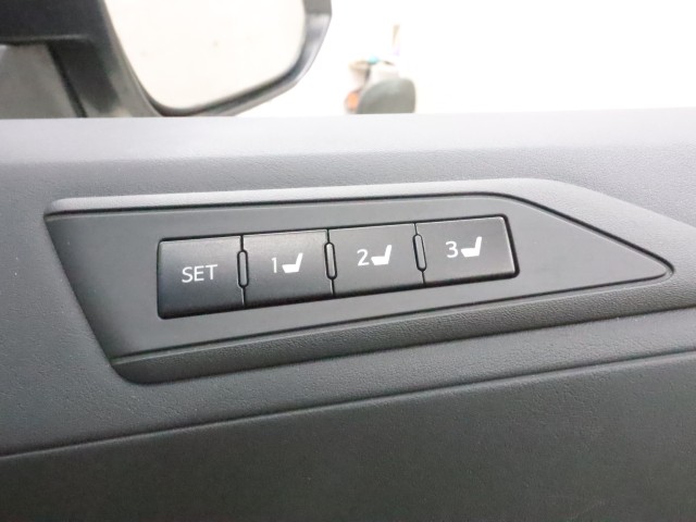 トヨタ アルファード Ｓ　Ｃパッケージ