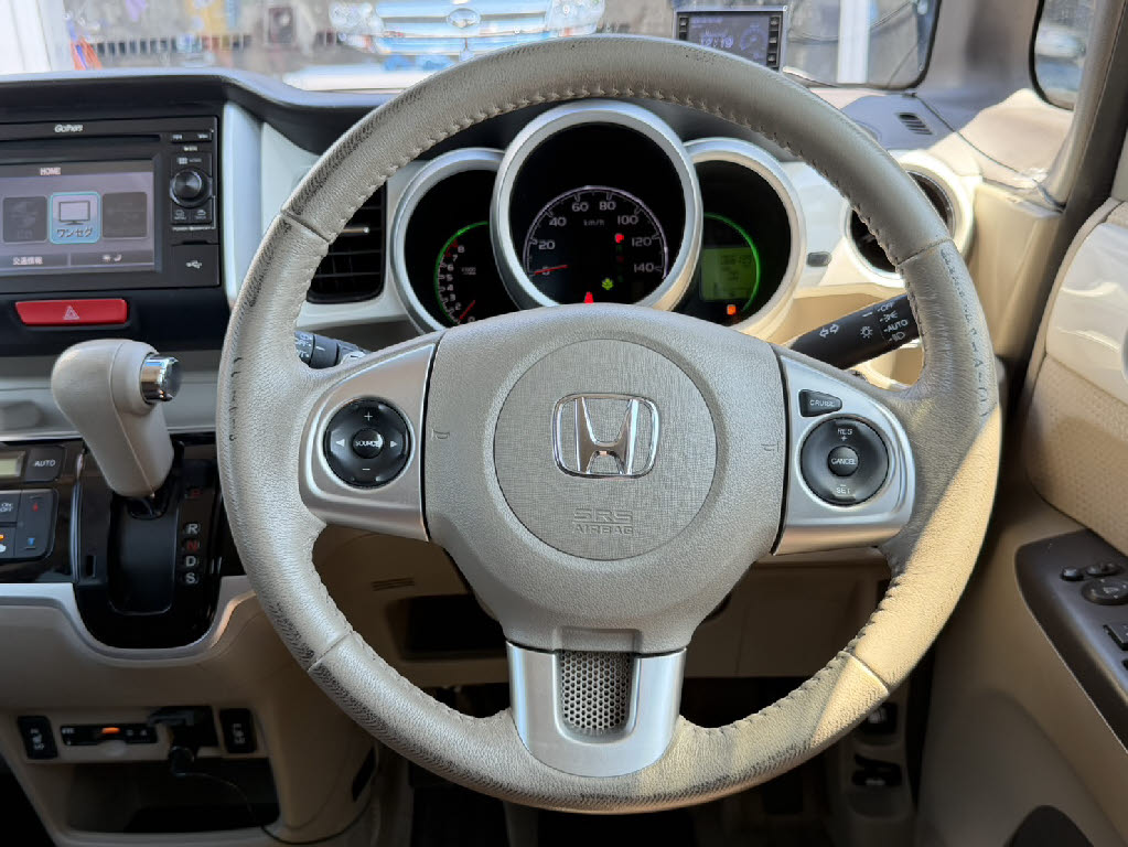 ホンダ Ｎ　ＢＯＸ 2ﾄｰﾝｶﾗｰｽﾀｲﾙ GﾀｰﾎﾞLﾊﾟｯｹｰｼﾞ