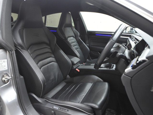 フォルクスワーゲン ＶＷアルテオン TSI 4ﾓｰｼｮﾝRﾗｲﾝ 4WD