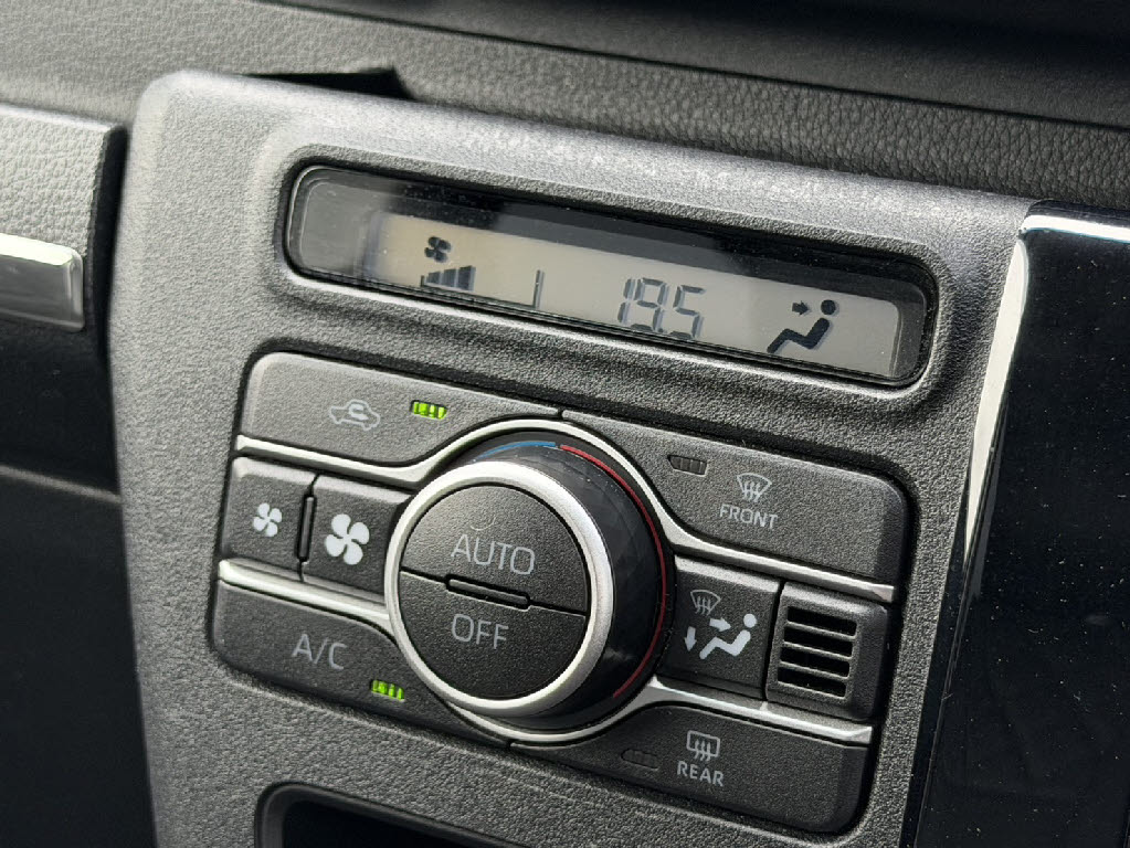 ダイハツ アトレーＶ RS