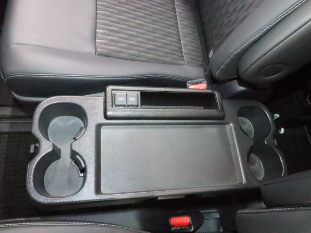 トヨタ ノア S-Z