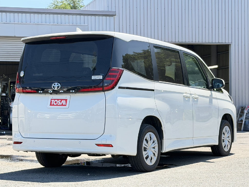 トヨタ ノア X 4WD