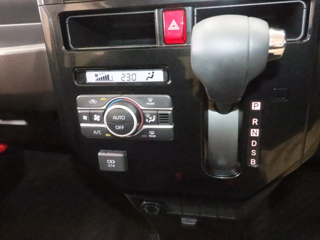 トヨタ ルーミー G