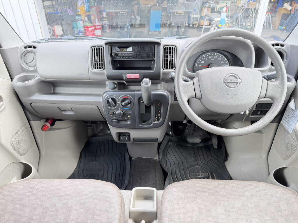 ニッサン NV100ｸﾘｯﾊﾟｰV DX 4WD