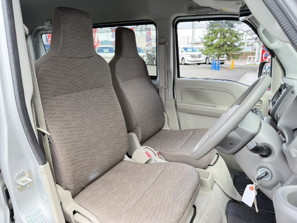 ニッサン NV100ｸﾘｯﾊﾟｰV DX 4WD