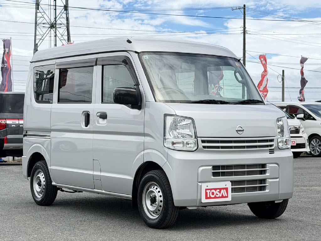 ニッサン NV100ｸﾘｯﾊﾟｰV DX 4WD