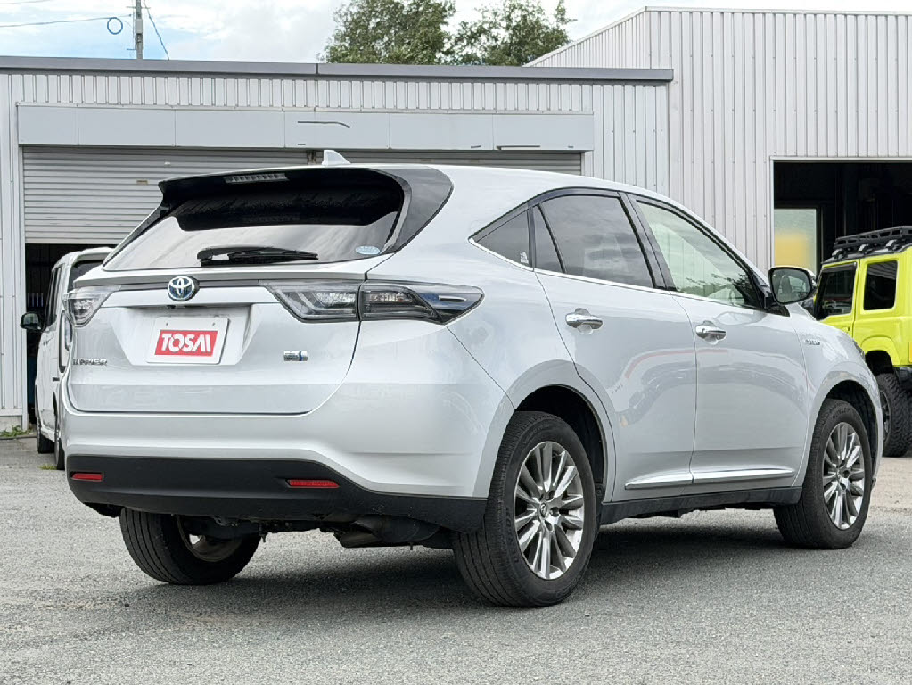 トヨタ ﾊﾘｱｰ ﾊｲﾌﾞﾘｯﾄﾞ ﾌﾟﾚﾐｱﾑ 4WD