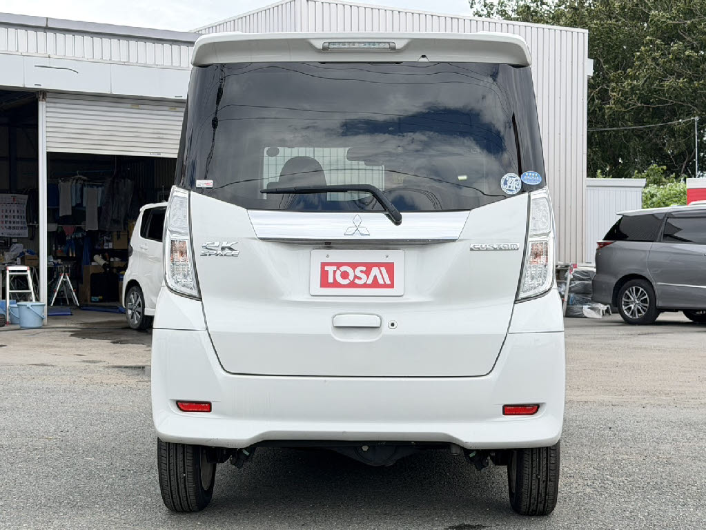 三菱 ｅＫスペース ｶｽﾀﾑG e-ｱｼｽﾄ4WD