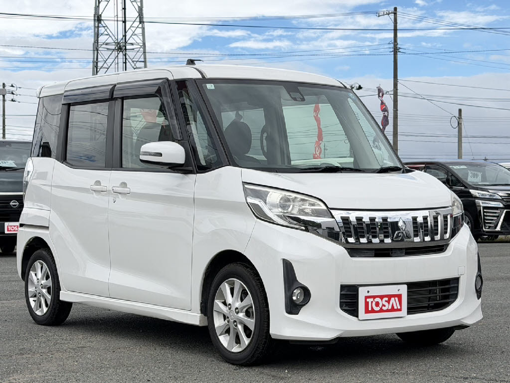 三菱 ｅＫスペース ｶｽﾀﾑG e-ｱｼｽﾄ4WD