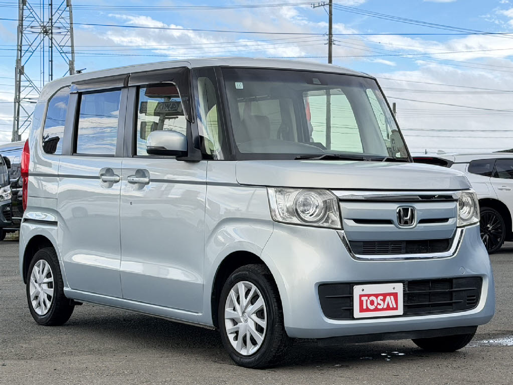 ホンダ Ｎ　ＢＯＸ G・Lﾎﾝﾀﾞｾﾝｼﾝｸﾞ 4WD