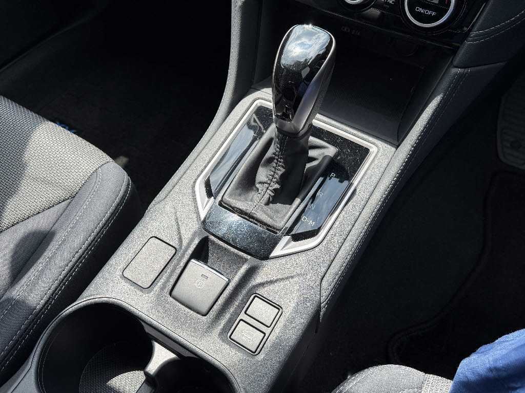 スバル インプレッサＸＶ 2.0e-L EyeSight ｽﾏｰﾄED 4WD