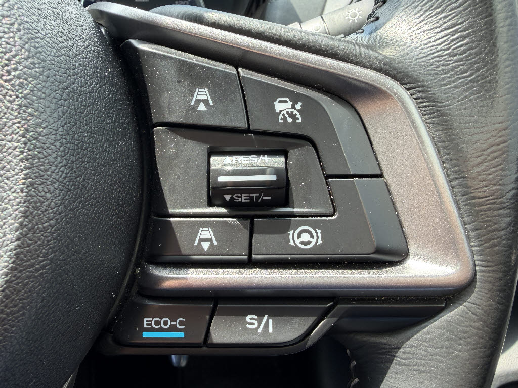 スバル インプレッサＸＶ 2.0e-L EyeSight ｽﾏｰﾄED 4WD