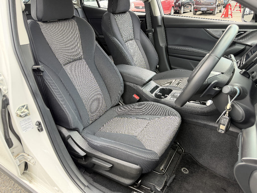 スバル インプレッサＸＶ 2.0e-L EyeSight ｽﾏｰﾄED 4WD