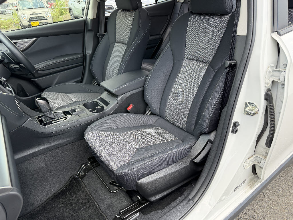 スバル インプレッサＸＶ 2.0e-L EyeSight ｽﾏｰﾄED 4WD