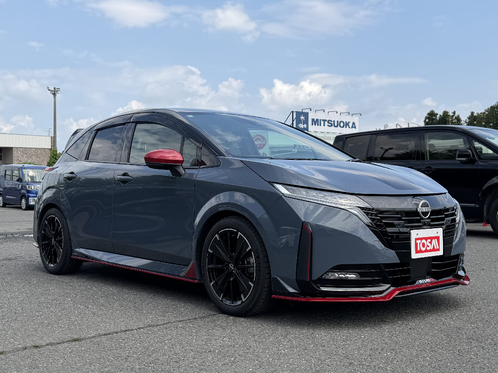 ニッサン ノート NISMO tuned e-POWER 4WD