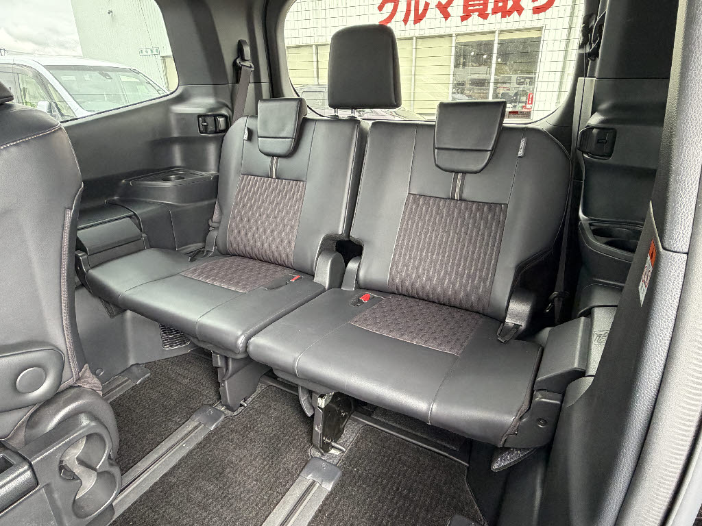 トヨタ ノア S-Z 4WD