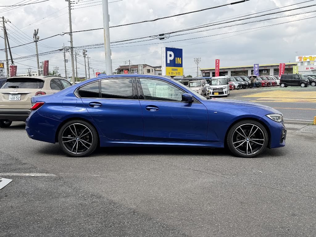 ＢＭＷ ＢＭＷ ３シリーズ 320d-xDrive-Mスポーツ