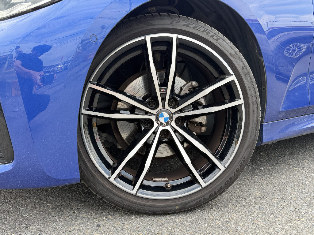 ＢＭＷ ＢＭＷ ３シリーズ 320d-xDrive-Mスポーツ