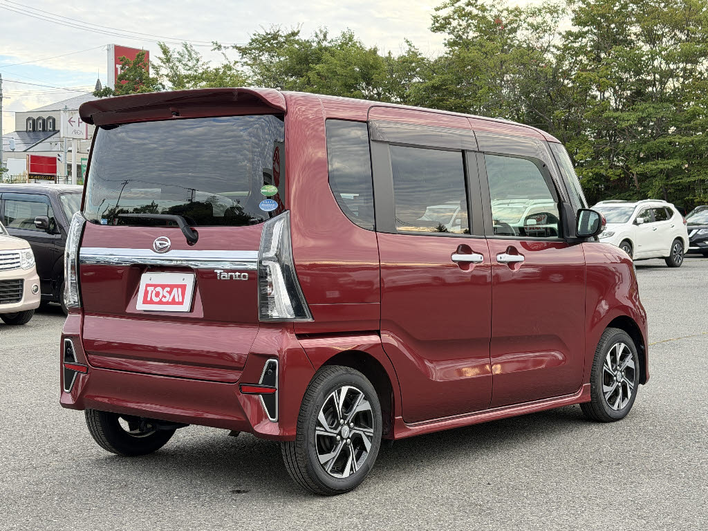ダイハツ タントカスタム カスタムX