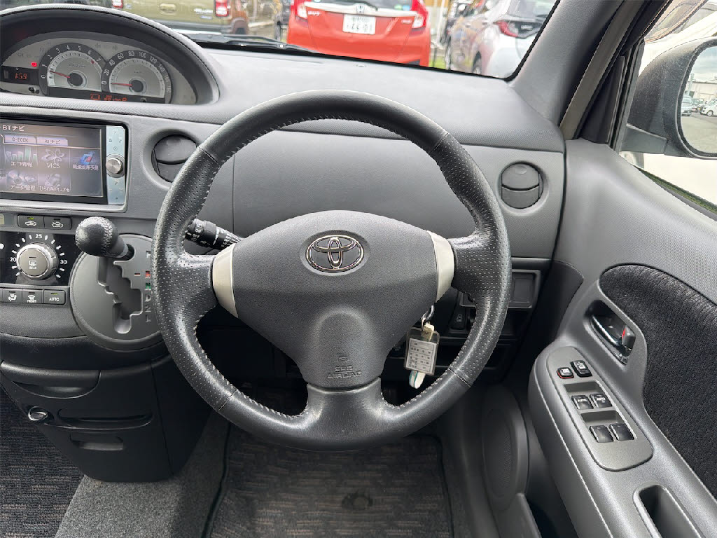 トヨタ シエンタ DICEﾘﾐﾃｯﾄﾞ 4WD