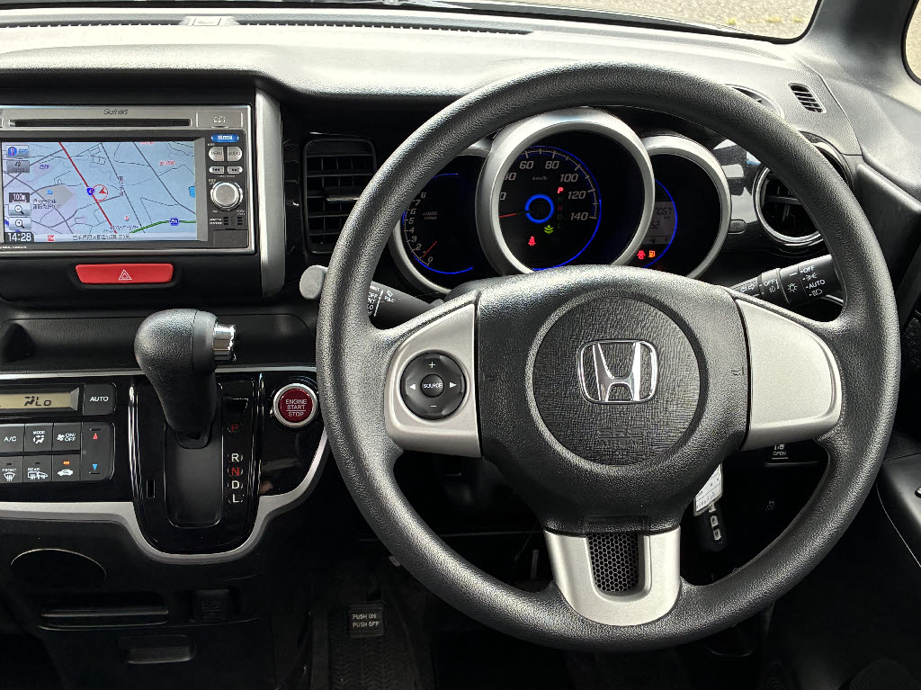 ホンダ Ｎ　ＢＯＸカスタム G・Lﾊﾟｯｹｰｼﾞ 4WD
